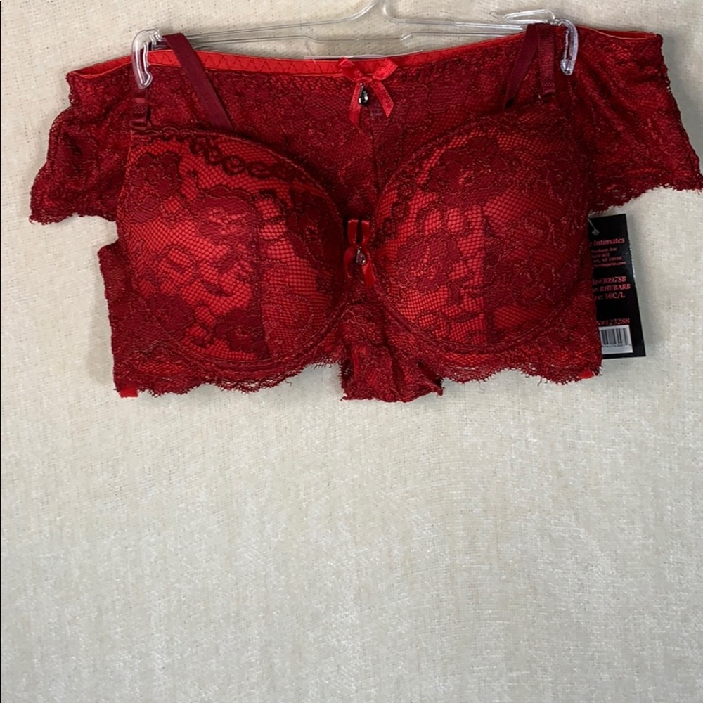 Plejue Lace